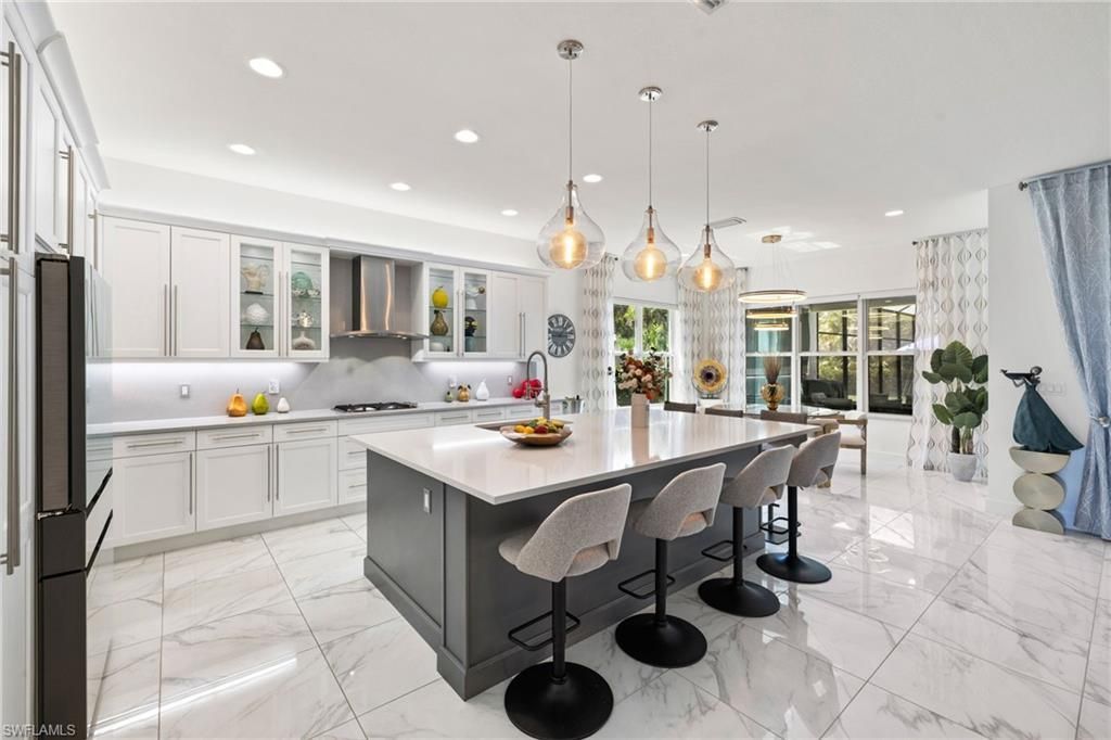 12097 Eucalyptus Way, Naples, FL 34120 Photo