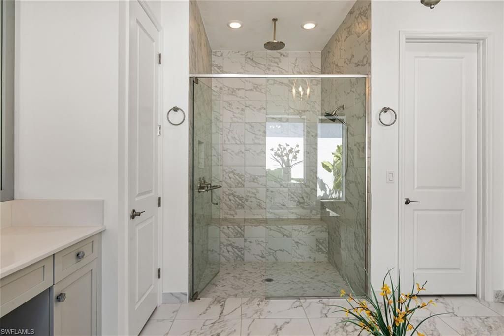 12097 Eucalyptus Way, Naples, FL 34120 Photo