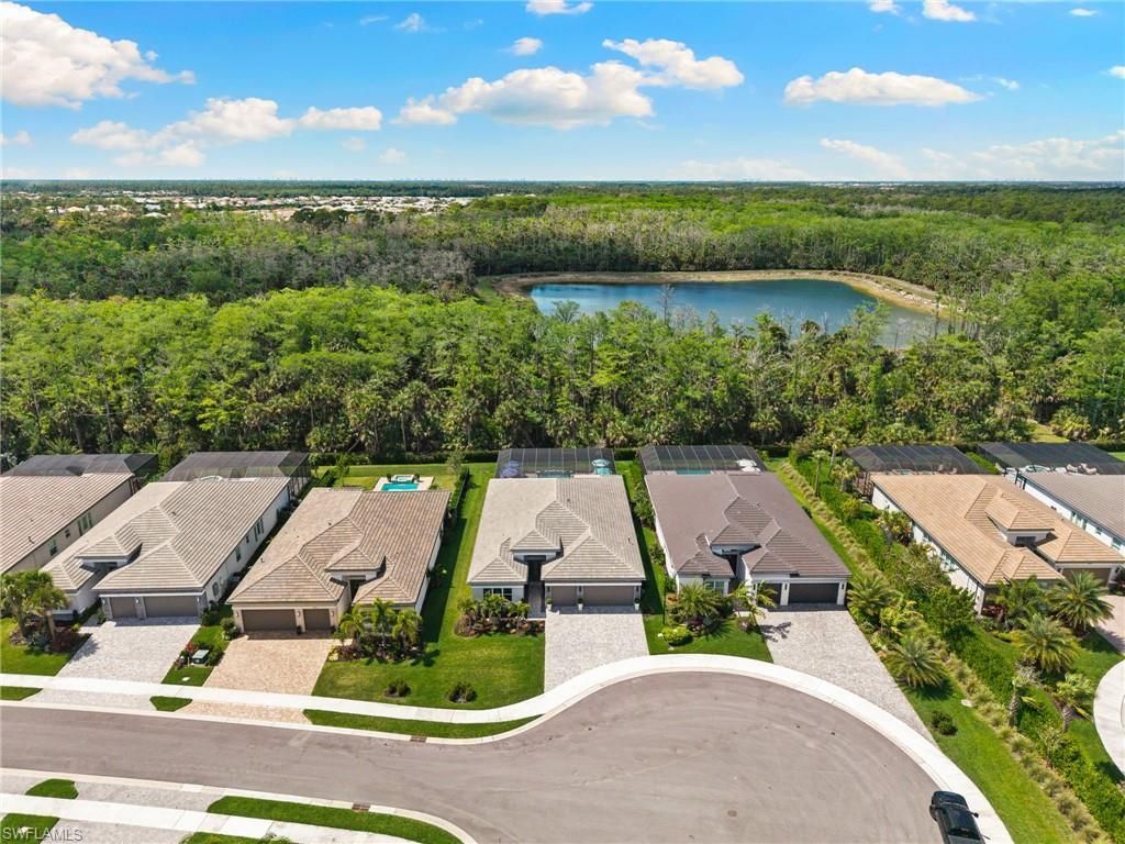 12097 Eucalyptus Way, Naples, FL 34120 Photo