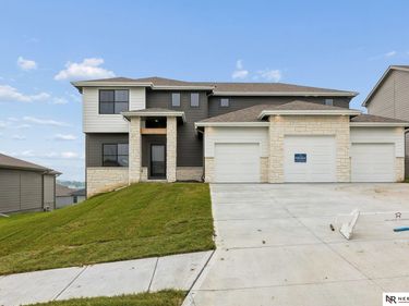 11101 N 161 Street, Bennington, NE 68007