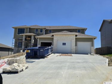 11101 N 161 Street, Omaha, NE 68007