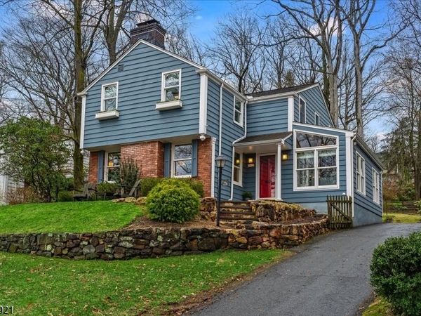 226 Mountain Ave, Summit, NJ 07901