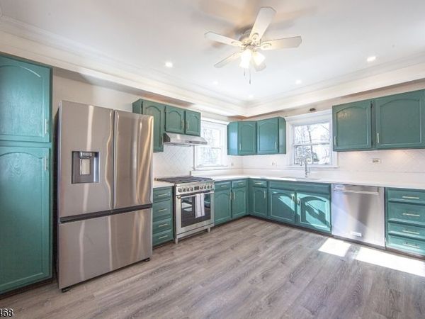 395 Claremont Ave, Unit 1, Montclair, NJ 07042