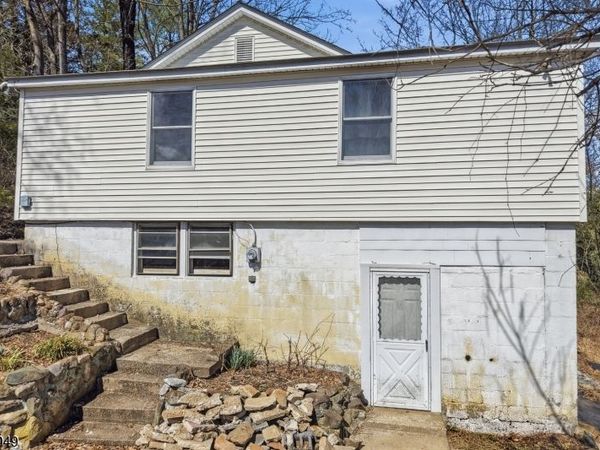 10 Minnehaha Path, Lincoln Park, NJ 07035