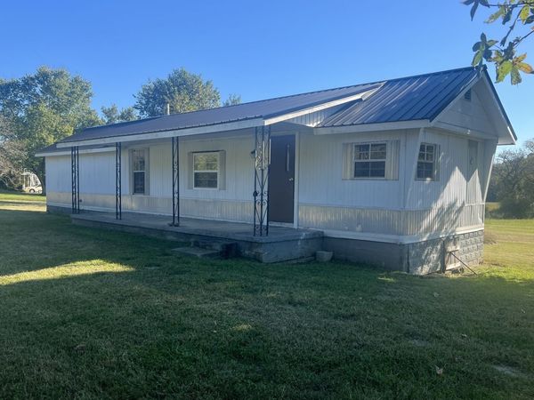 794 Smith Bend Ln , Gainesboro, TN 38562