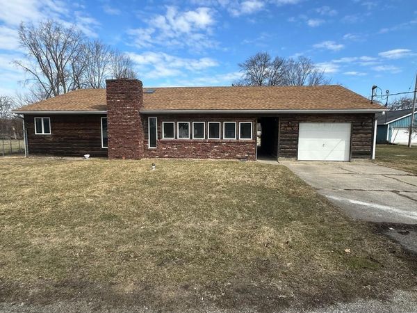 5260 E Summerholme Drive, Knox, IN 46534