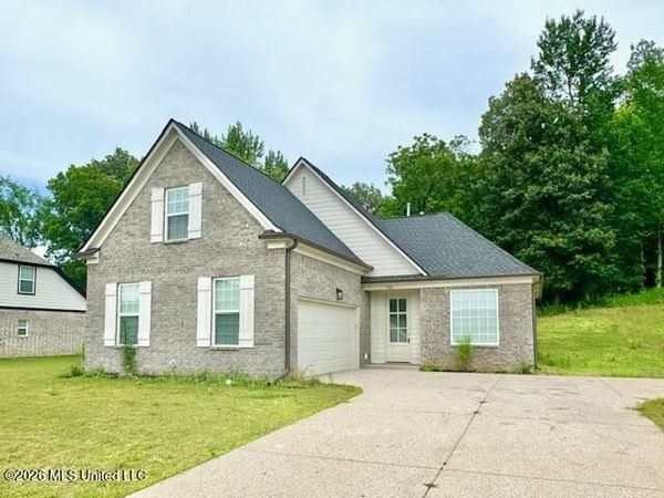 5592 Tucker Landing, Horn Lake, MS 38637