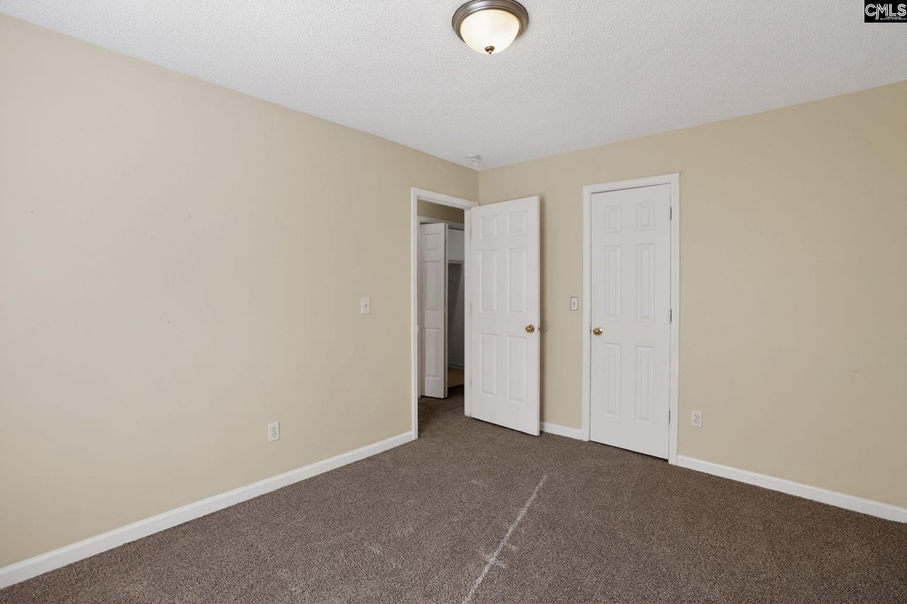 152 Westport Drive  Photo 18