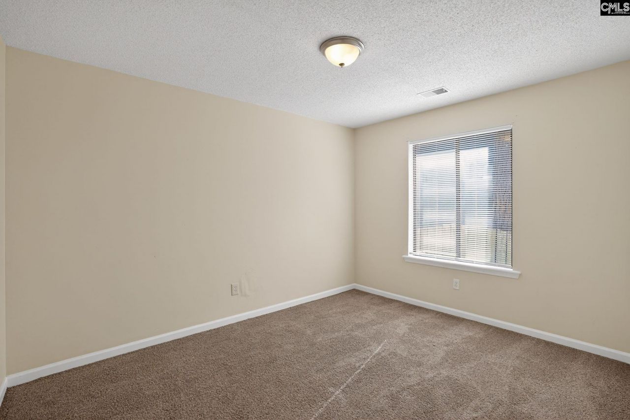 152 Westport Drive  Photo 19