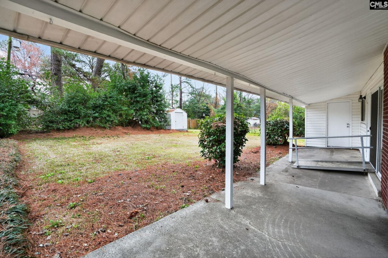 1826 Overhill Road  Photo 6