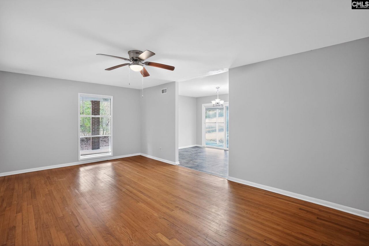 1826 Overhill Road  Photo 9