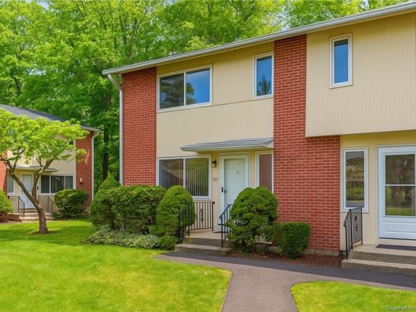 279 Centerbrook, Hamden, CT 06518