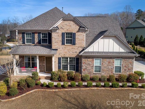 2673 Creekview Drive , Waxhaw, NC 28173