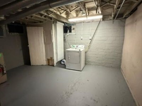 1336 Thoreau Road , Lakewood, OH 44107