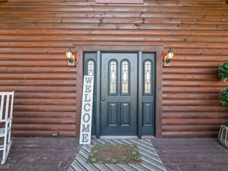 4911 Miller Road, Lowellville, OH 44436 Photo 2