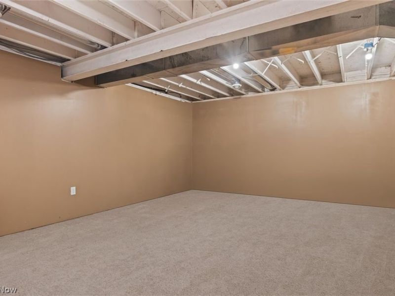 4911 Miller Road, Lowellville, OH 44436 Photo 28