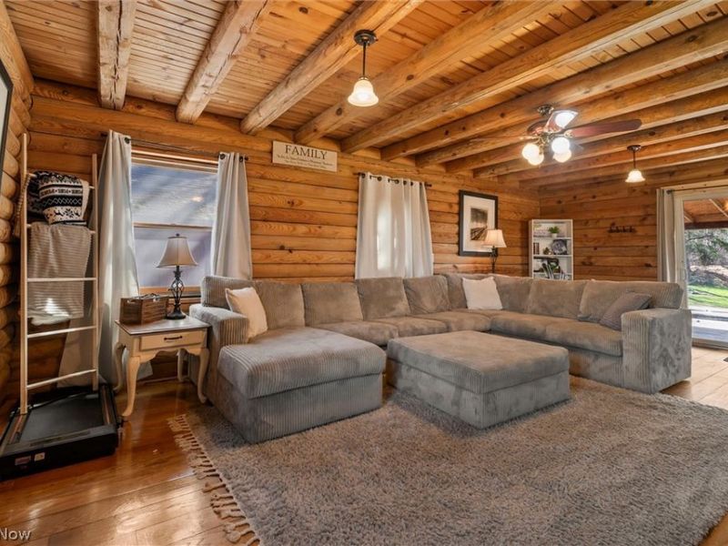 4911 Miller Road, Lowellville, OH 44436 Photo 5