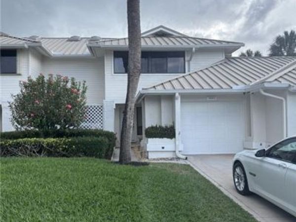 5657 SE Foxcross Place, Stuart, FL 34997