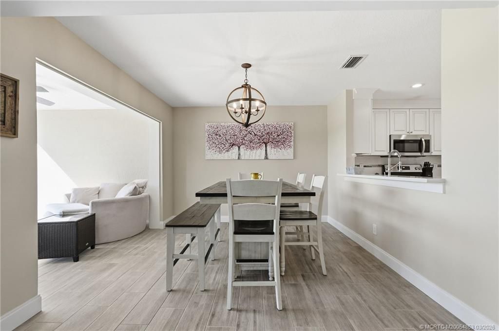 5657 SE Foxcross Place, Stuart, FL 34997 Photo