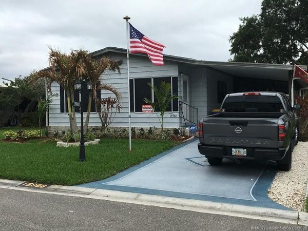 15988 SW Indianwood Cir, Unit F-39, Indiantown, FL 34956