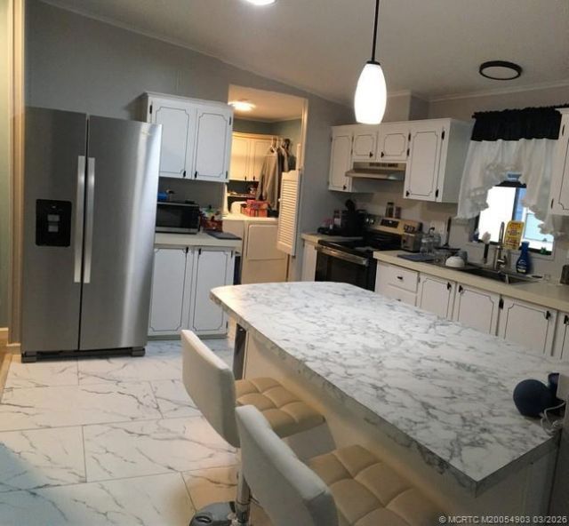 15988 SW Indianwood Cir, Unit F-39, Indiantown, FL 34956 Photo