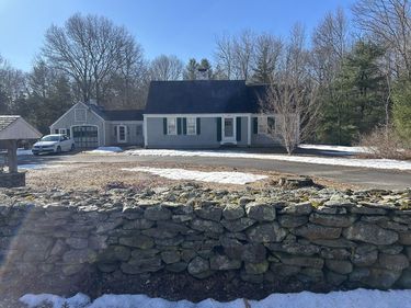 1593 Old Williams Street, Dighton, MA 02715
