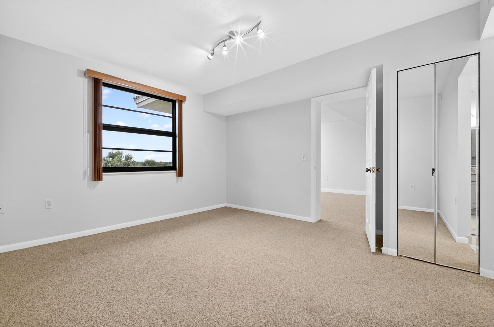 3507 Village Boulevard, Unit 401, West Palm Beach, FL 33409 Photo