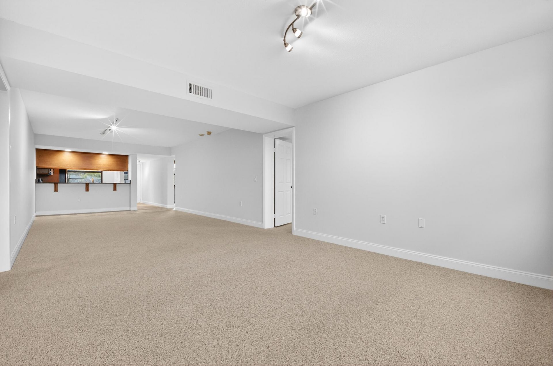 3507 Village Boulevard, Unit 401, West Palm Beach, FL 33409 Photo