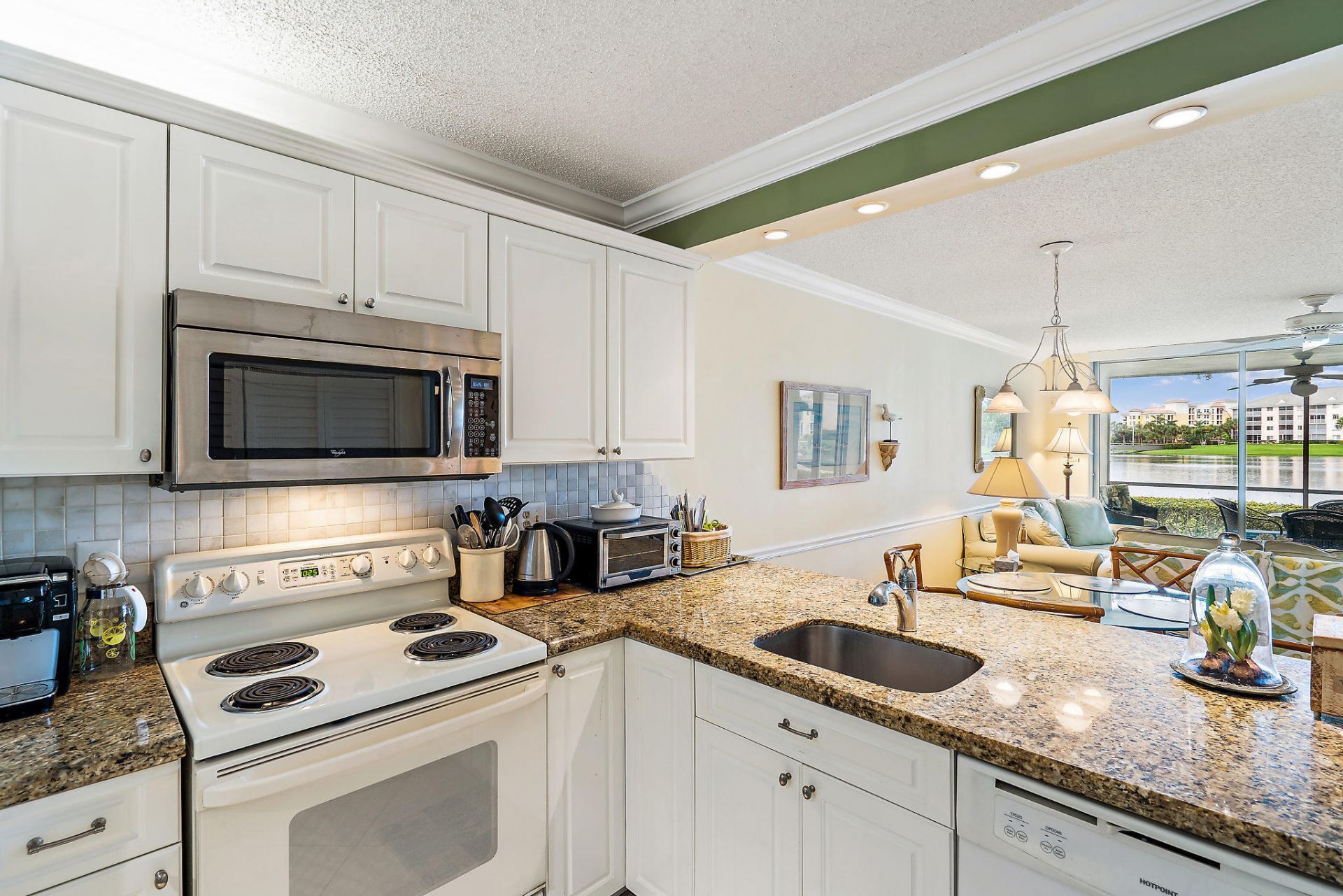 353 S Us Hwy 1, Unit B102, Jupiter, FL 33477 Photo