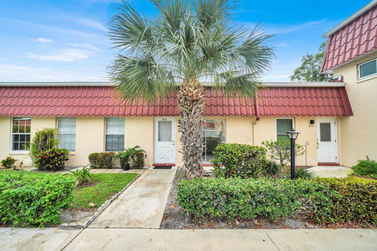 815 Salem Lane, Lake Worth, FL 33467 Photo