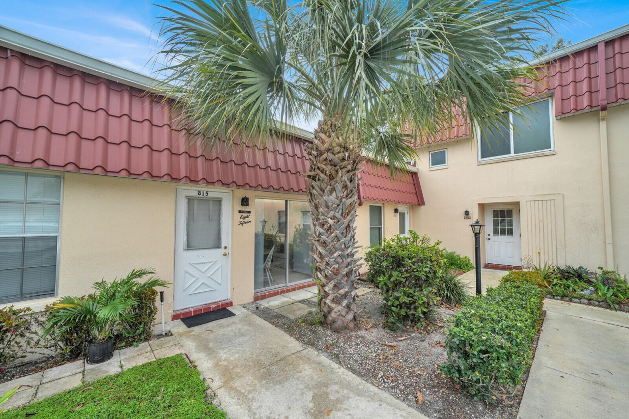 815 Salem Lane, Lake Worth, FL 33467 Photo