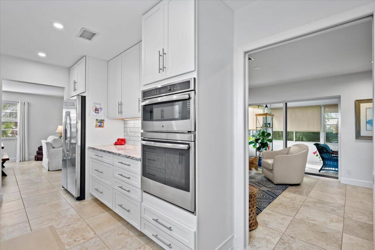 6108 Rainbow Court, Greenacres, FL 33463 Photo