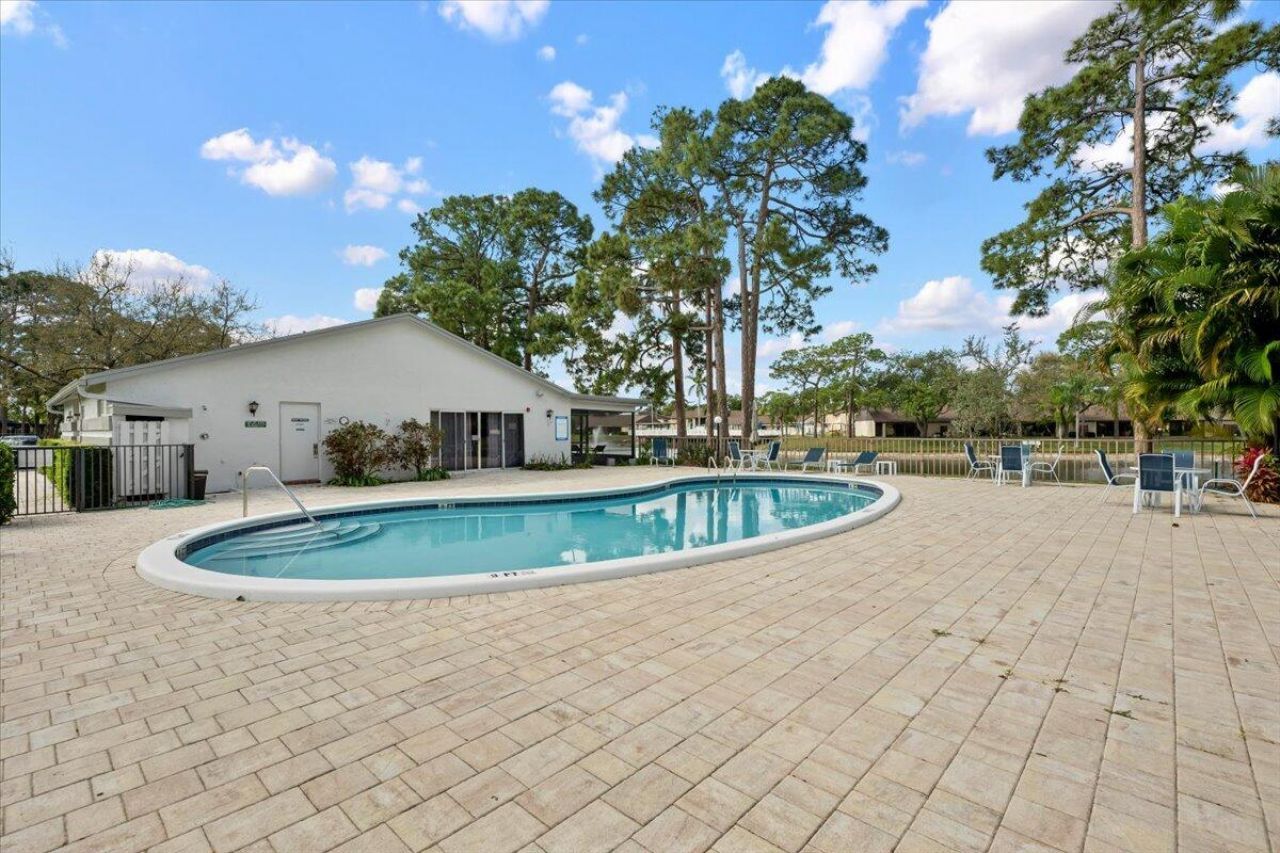 6108 Rainbow Court, Greenacres, FL 33463 Photo