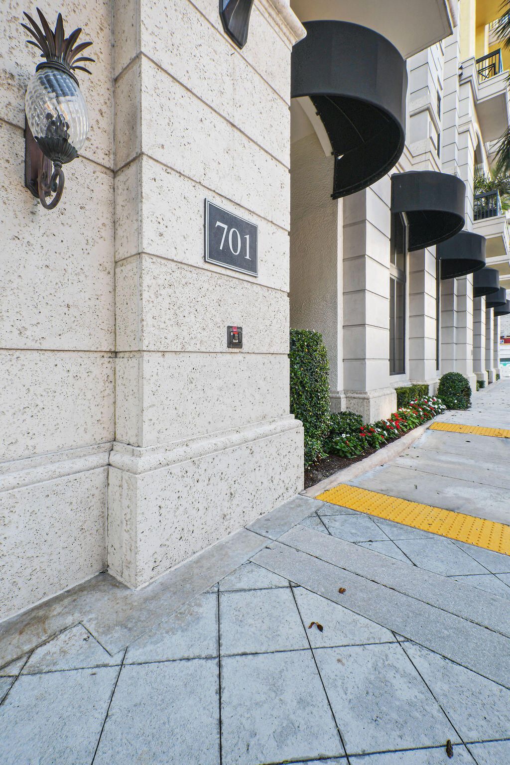 701 S Olive Avenue, Unit 1003, West Palm Beach, FL 33401 Photo