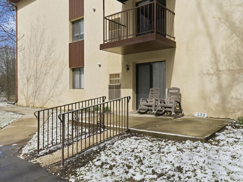 3941 Karl Road , Unit 133, Columbus, OH 43224 Photo 1