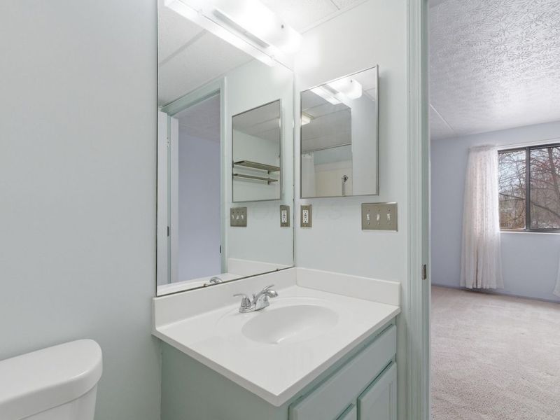 3941 Karl Road , Unit 133, Columbus, OH 43224 Photo 18