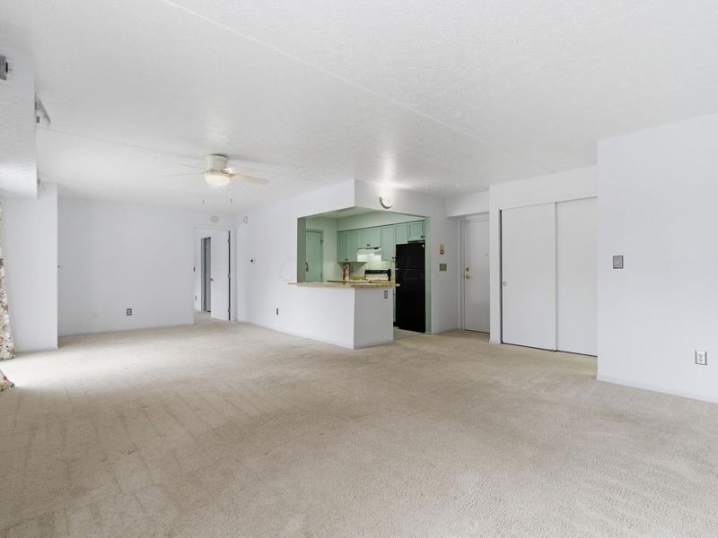 3941 Karl Road , Unit 133, Columbus, OH 43224 Photo 3