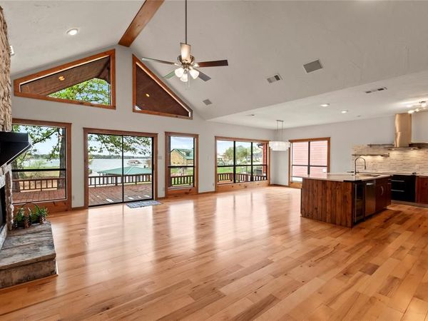 5459 Woodland Shores Drive , Log Cabin, TX 75148