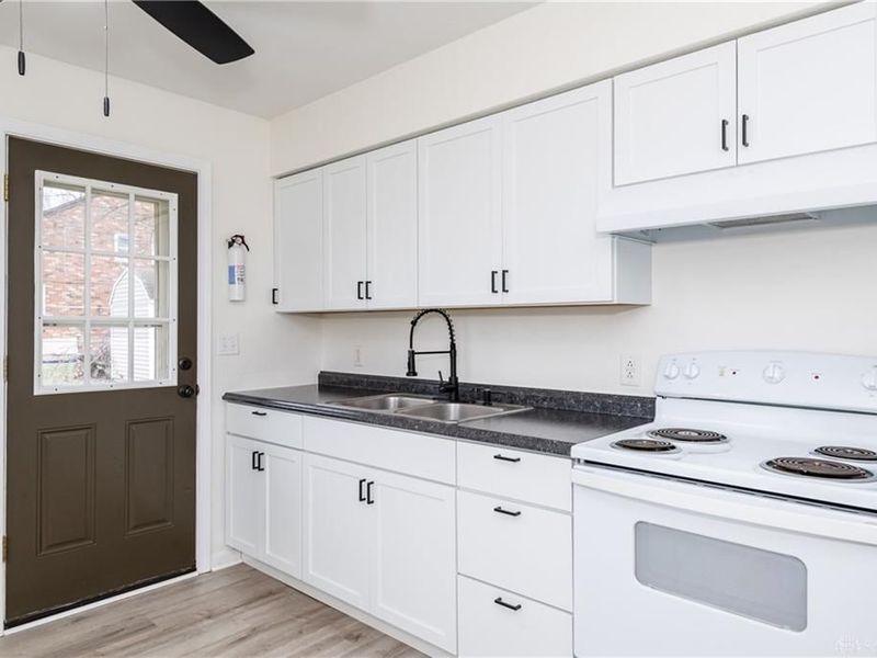 605 Alta Avenue, Englewood, OH 45322 Photo 9