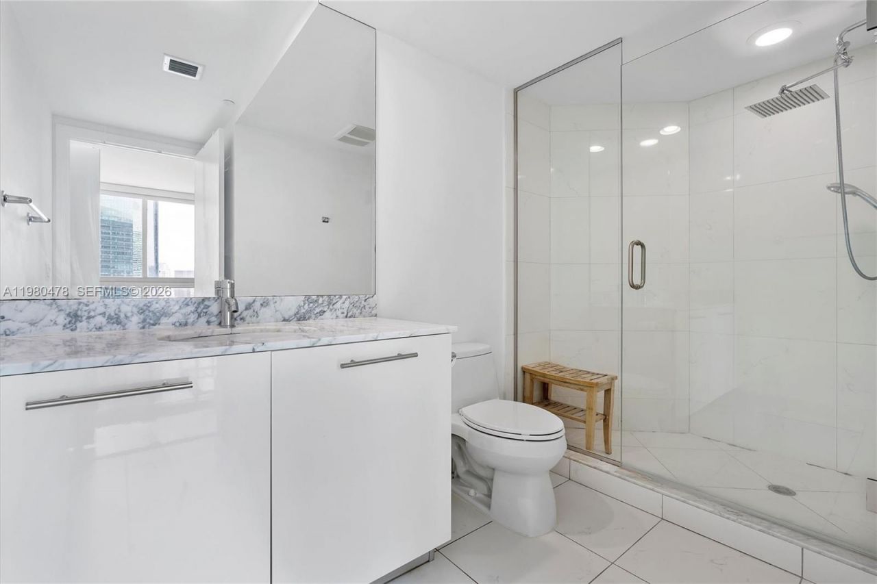 500 Brickell Ave, Unit 4101, Miami, FL 33131 Photo