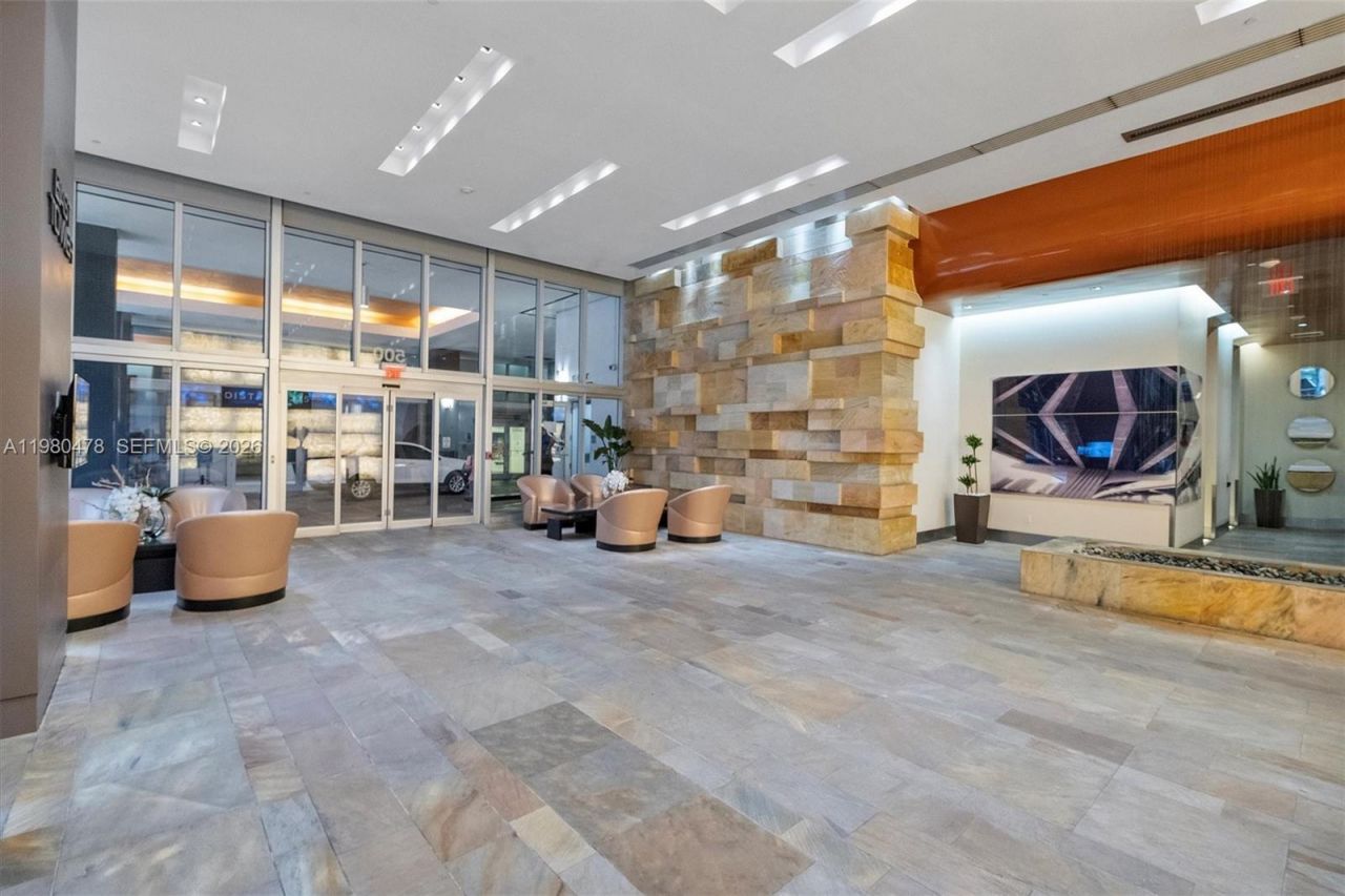 500 Brickell Ave, Unit 4101, Miami, FL 33131 Photo