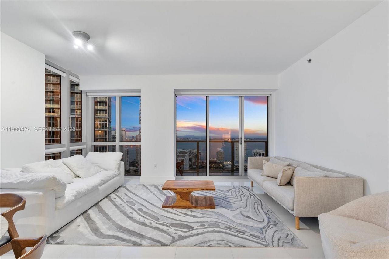 500 Brickell Ave, Unit 4101, Miami, FL 33131 Photo