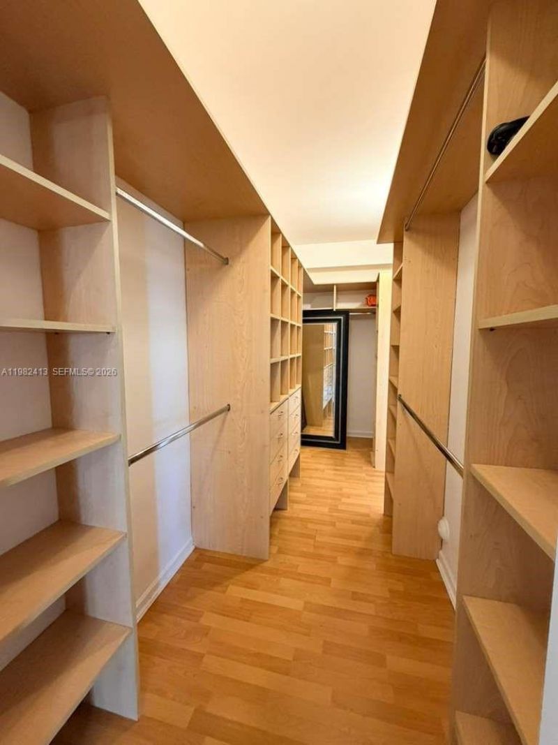 3165 NE 184th St , Unit 6102, Aventura, FL 33160 Photo