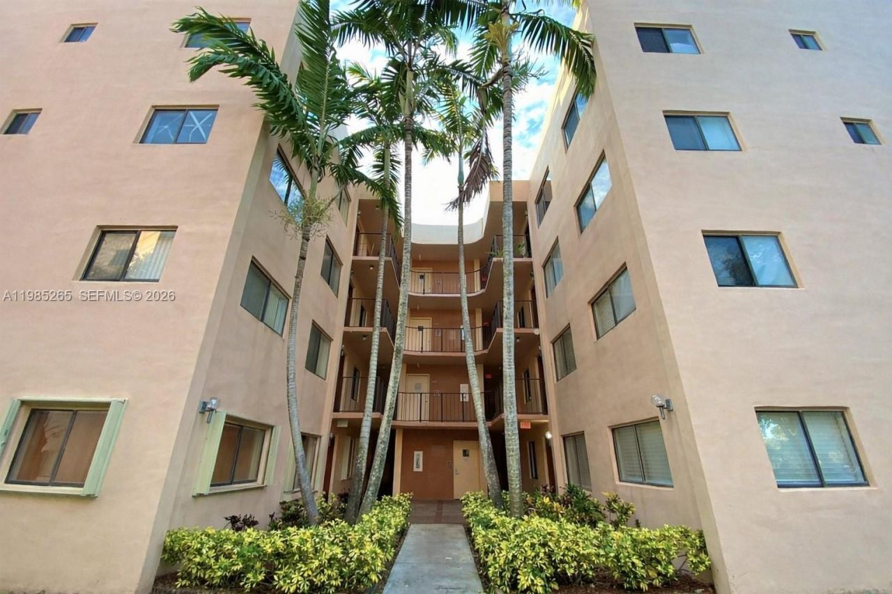 8520 SW 133rd Ave Rd , Unit 112, Miami, FL 33183 Photo