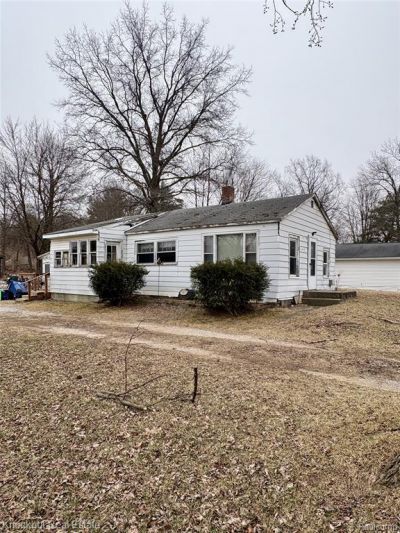 203 E North Street, Saint Charles Vlg, MI 48655 Main Photo