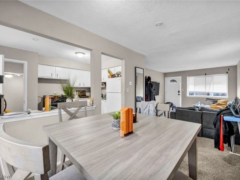 16215 Miles Avenue, Cleveland, OH 44128 Photo 11