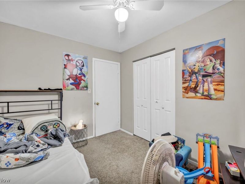 16215 Miles Avenue, Cleveland, OH 44128 Photo 26