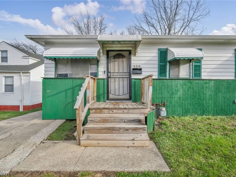 16215 Miles Avenue, Cleveland, OH 44128 Photo 4