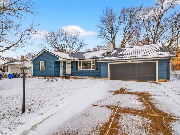 390 Ridgefield Avenue, Boardman, OH 44512