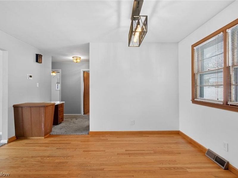 390 Ridgefield Avenue, Boardman, OH 44512 Photo 6